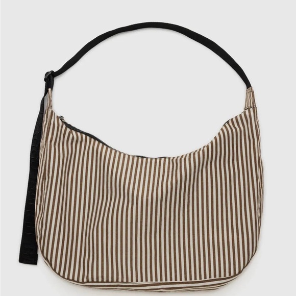 BAGGU Striped LARGE Crescent - Picture 1 of 3